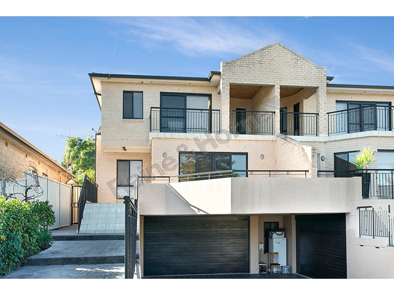 10 Carroll Street, Beverley Park NSW 2217