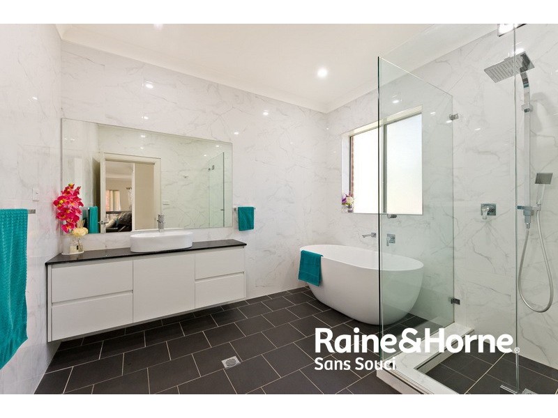 13 Hawthorne Street, Ramsgate Beach NSW 2217