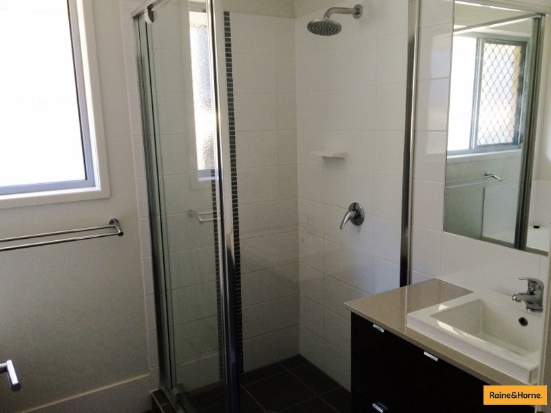 23 Birchgrove Cres, Kallangur QLD 4503