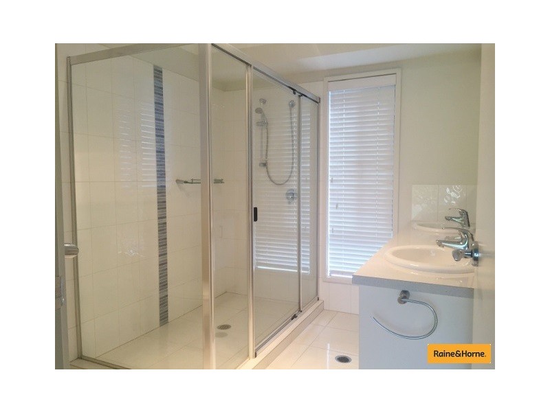 183 Summerfields Dr, Caboolture QLD 4510