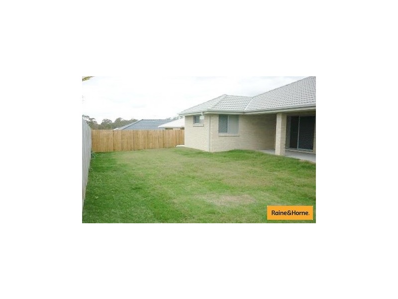 2 Mia Court, Morayfield QLD 4506