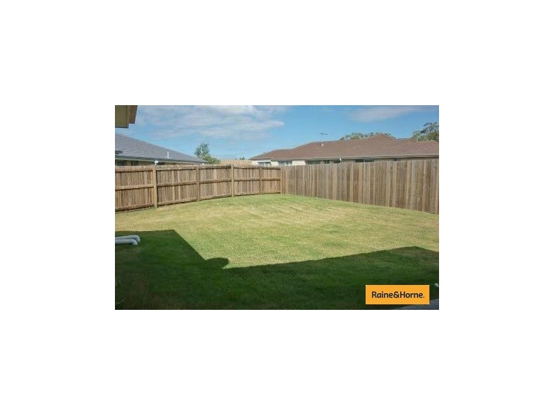 10 Wilton Court, Morayfield QLD 4506