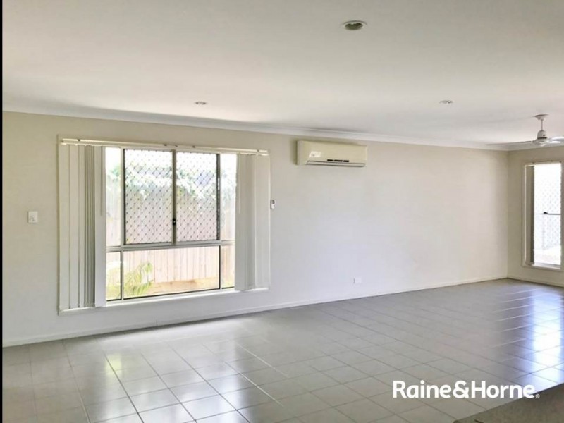 8 Franklin Street, North Lakes QLD 4509