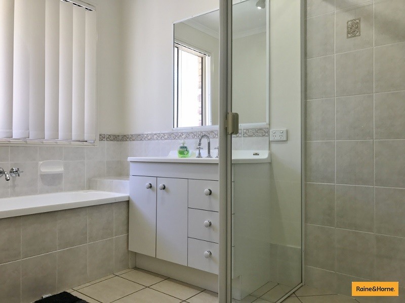 9 Peppermint Crt, Narangba QLD 4504