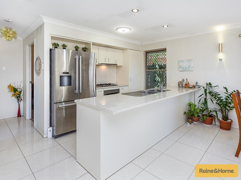 15 Olsen Circuit, Kallangur QLD 4503