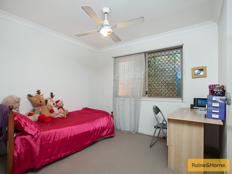 15 Olsen Circuit, Kallangur QLD 4503