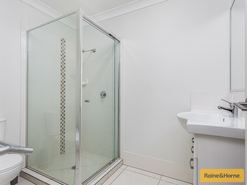 15 Olsen Circuit, Kallangur QLD 4503