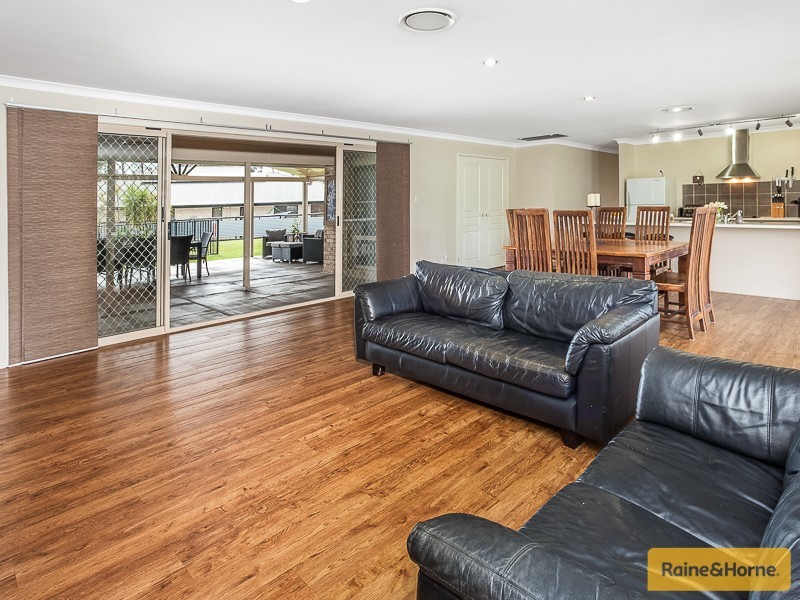 9 Riesling Court, Morayfield QLD 4506