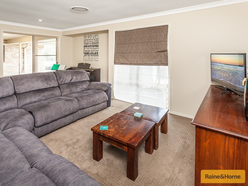 9 Riesling Court, Morayfield QLD 4506