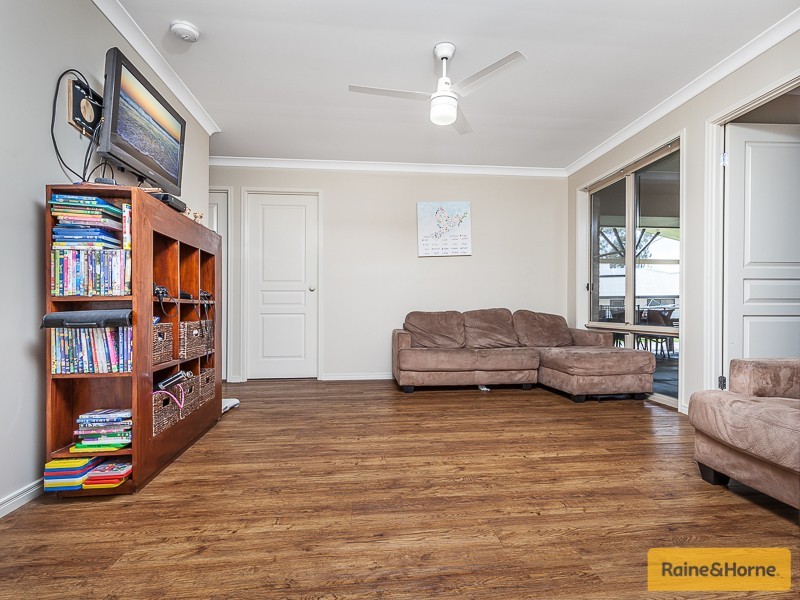 9 Riesling Court, Morayfield QLD 4506