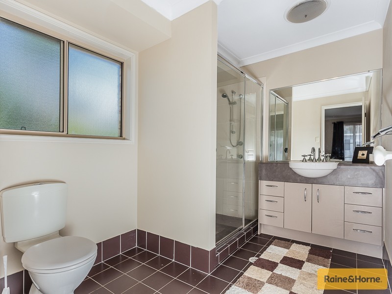 9 Riesling Court, Morayfield QLD 4506