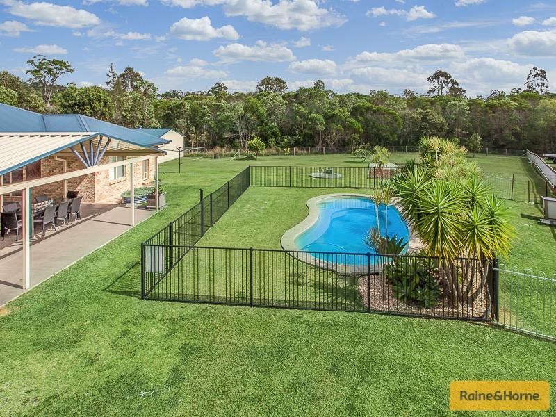 9 Riesling Court, Morayfield QLD 4506