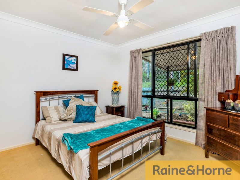 5 HIDDEN COURT, Joyner QLD 4500