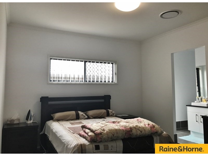 24 Bandt Close, Burpengary QLD 4505