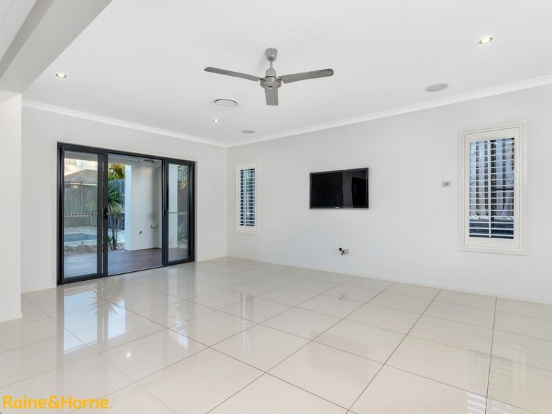 23-25 Wedgetail Circuit, Narangba QLD 4504