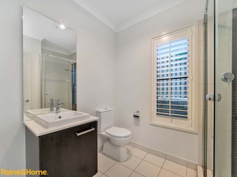 23-25 Wedgetail Circuit, Narangba QLD 4504