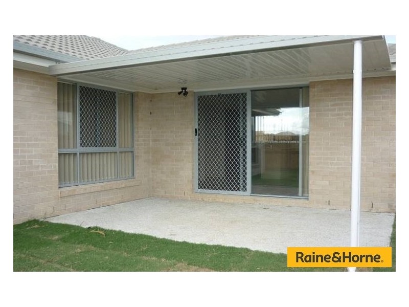 4 Baxter Crescent, Caboolture QLD 4510