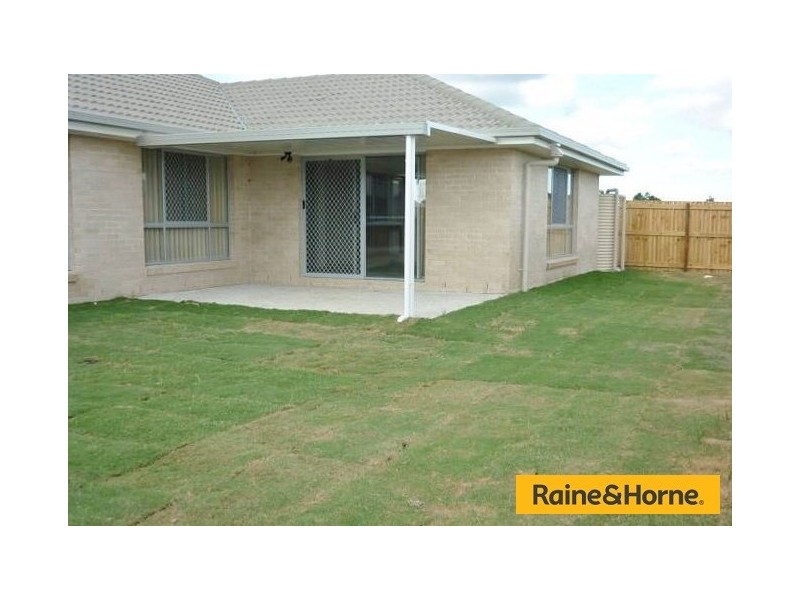 4 Baxter Crescent, Caboolture QLD 4510