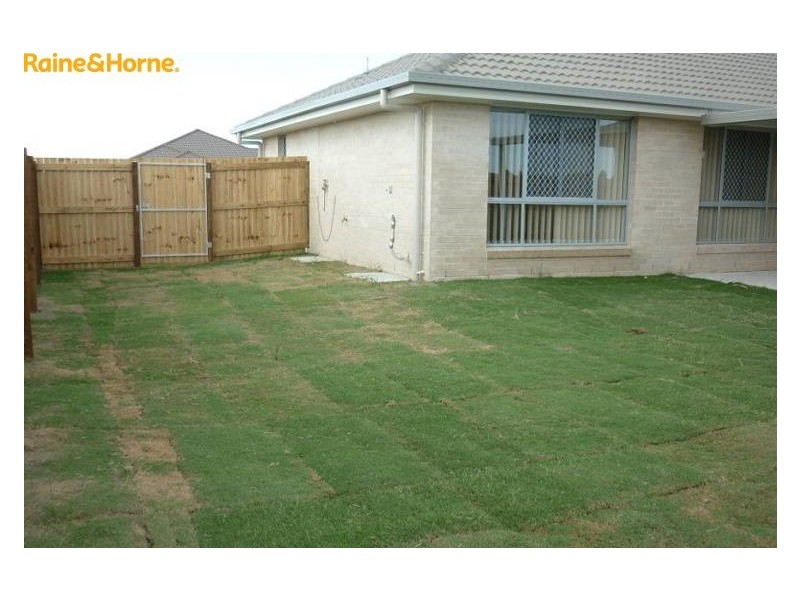 4 Baxter Crescent, Caboolture QLD 4510