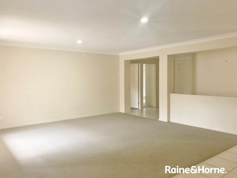 35 Mayes Circuit, Caboolture QLD 4510