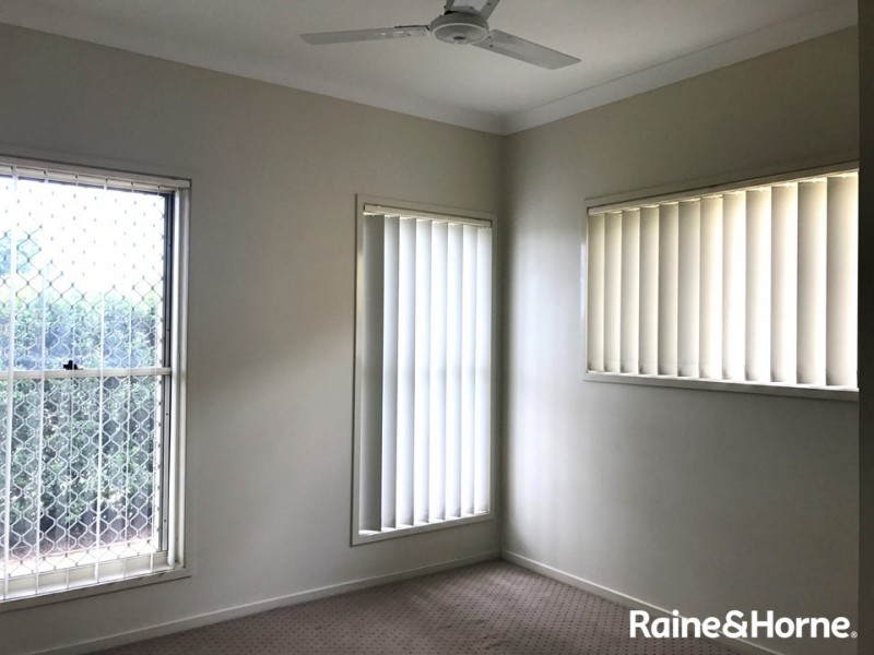 132 Nicklaus Parade, North Lakes QLD 4509