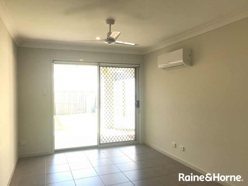2/28 Honeyeater Crescent, Dakabin QLD 4503