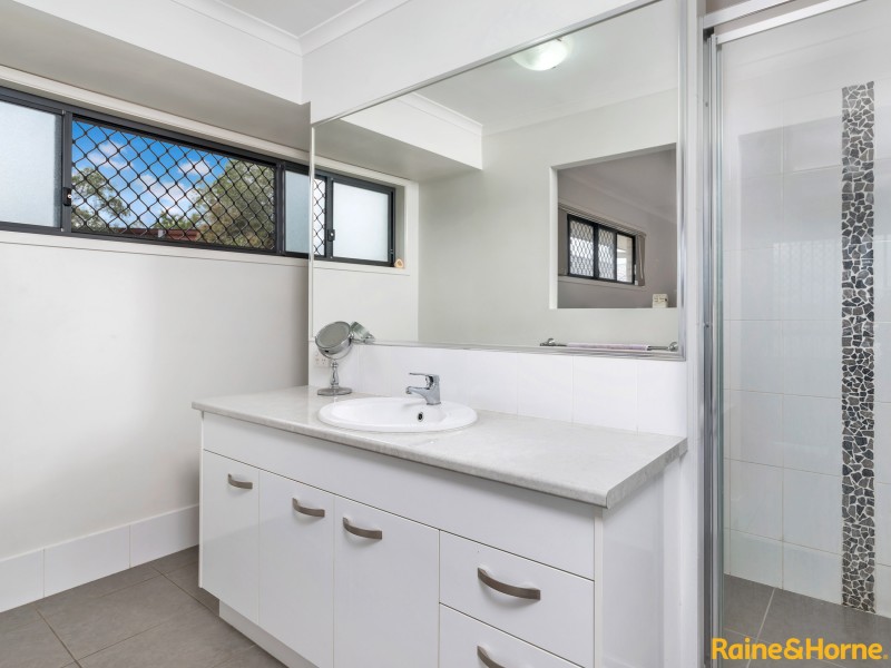 80 SUMMERFIELDS DRIVE, Caboolture QLD 4510