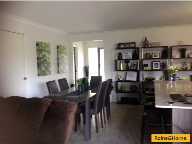 8 Soward Court, Morayfield QLD 4506