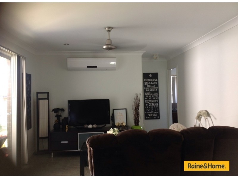 8 Soward Court, Morayfield QLD 4506