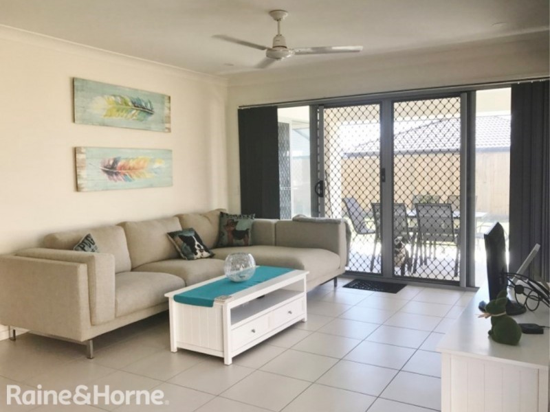 35 Feltham Cct, Burpengary QLD 4505