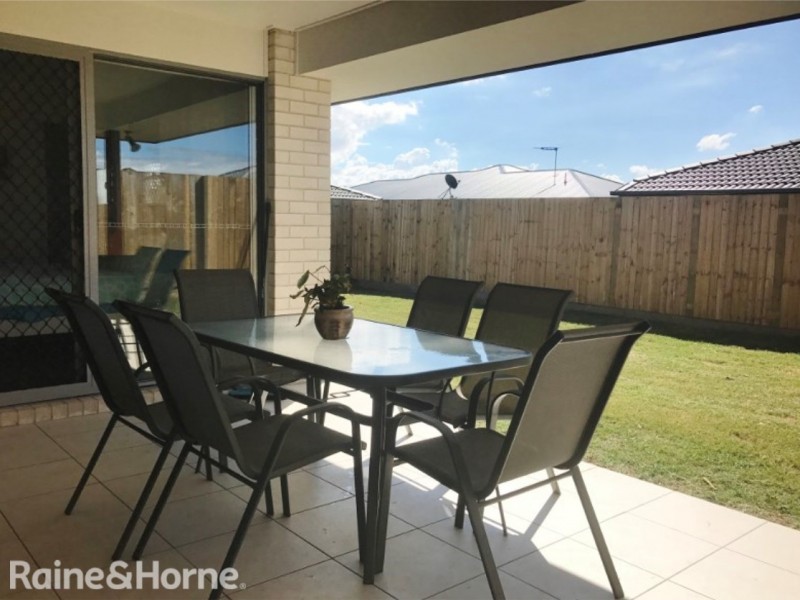 35 Feltham Cct, Burpengary QLD 4505