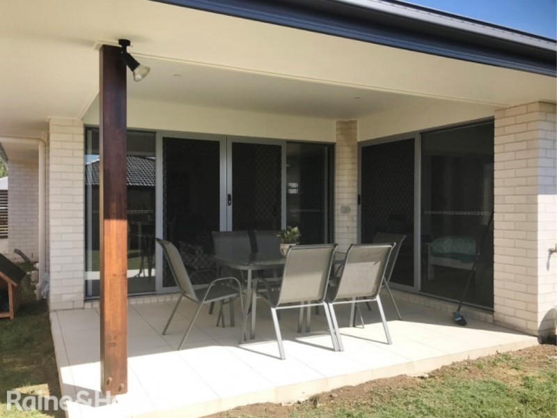 35 Feltham Cct, Burpengary QLD 4505
