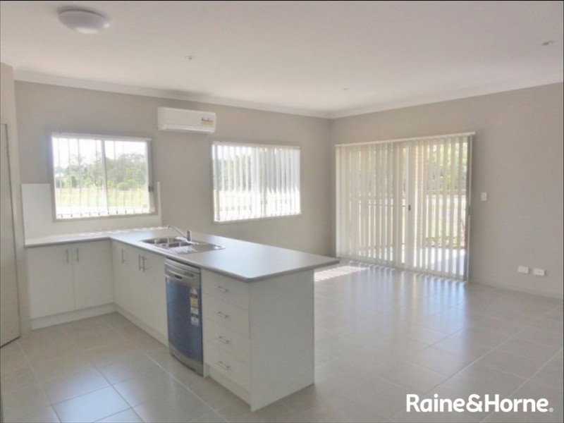 12 Elderflower Cct, Griffin QLD 4503