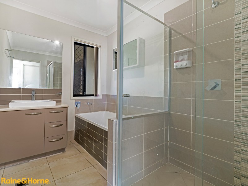 26 LYNDON WAY, Bellmere QLD 4510