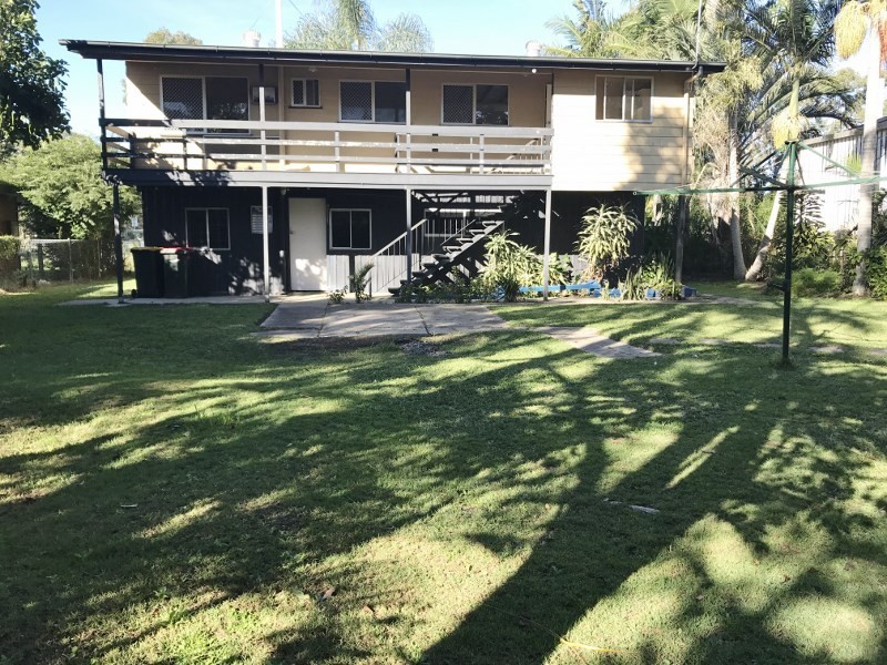 18 Rowe St, Caboolture QLD 4510