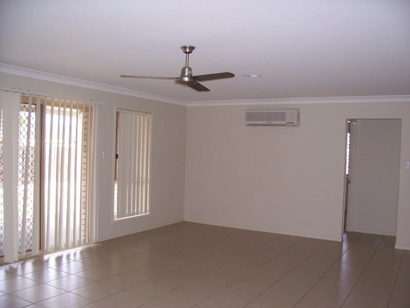 16 Evert  Court, Morayfield QLD 4506