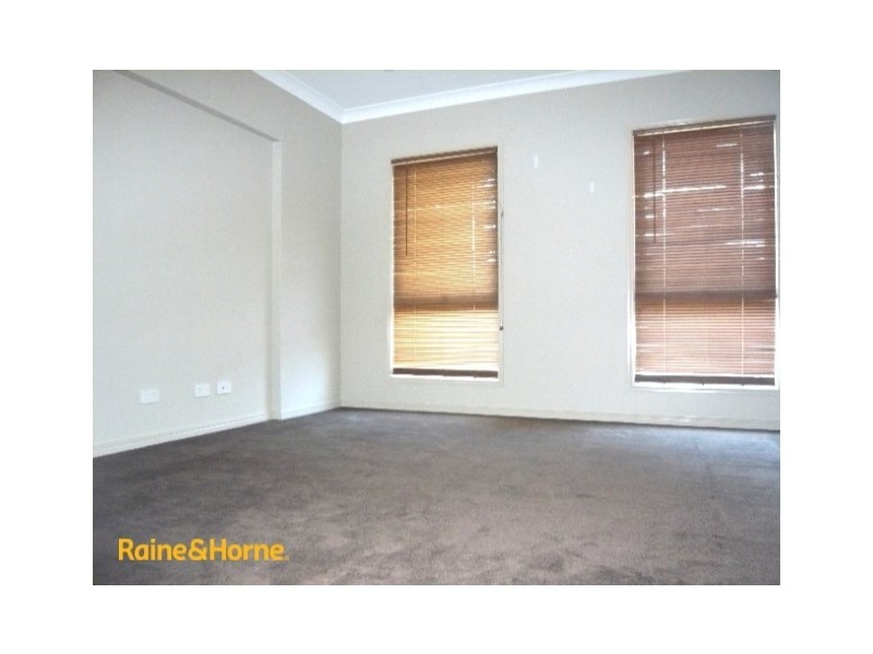 16 COFFEY COURT, Beachmere QLD 4510