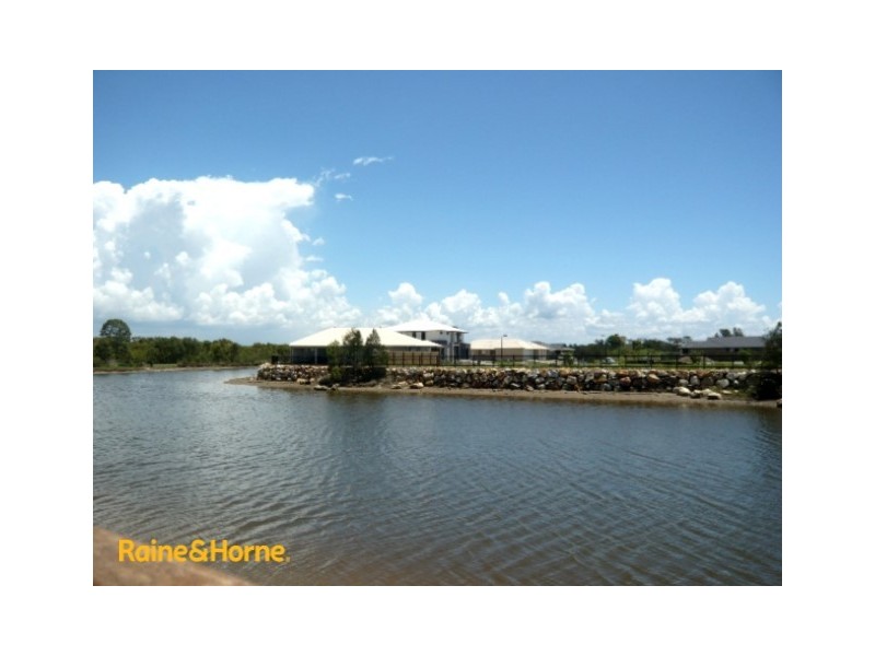 16 COFFEY COURT, Beachmere QLD 4510