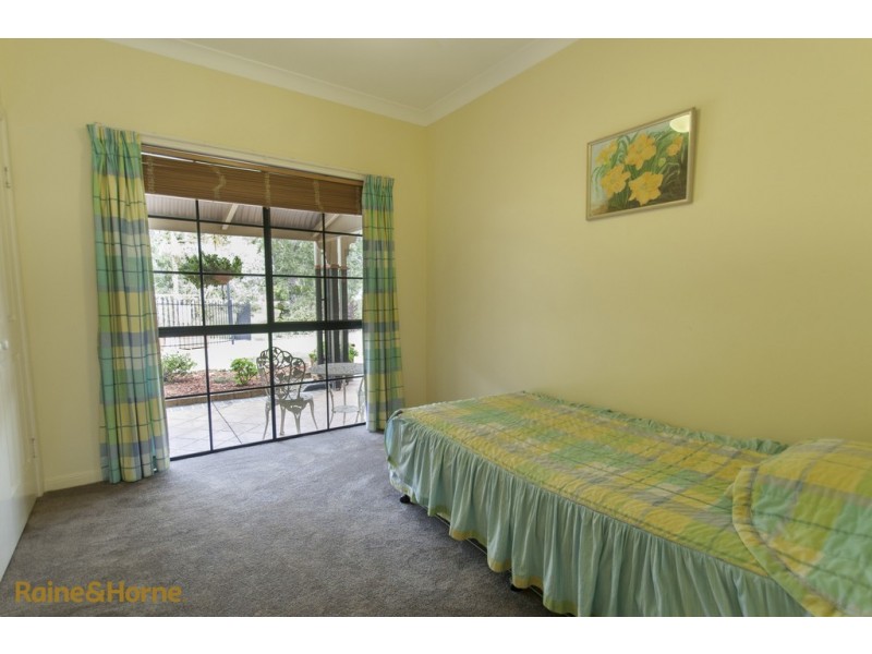2-6 SAUVIGNON DRIVE, Morayfield QLD 4506