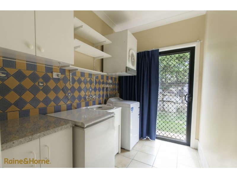 2-6 SAUVIGNON DRIVE, Morayfield QLD 4506