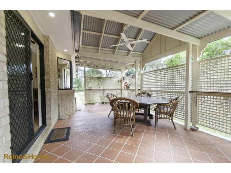 2-6 SAUVIGNON DRIVE, Morayfield QLD 4506