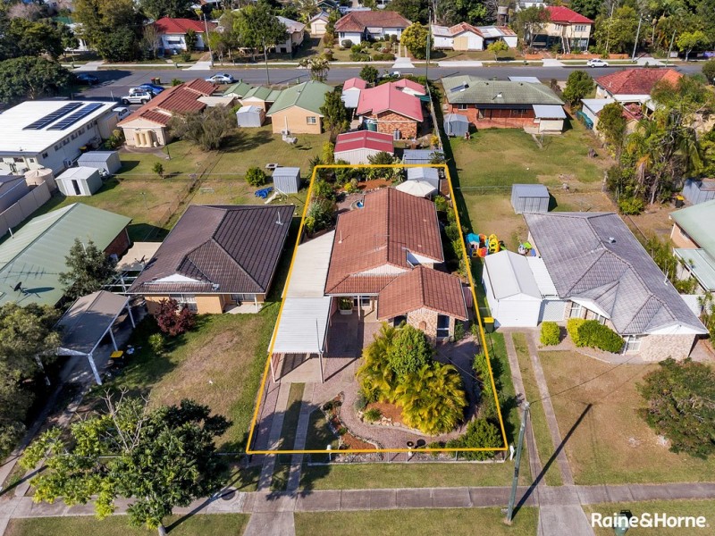 11 Arthur Street, Caboolture QLD 4510