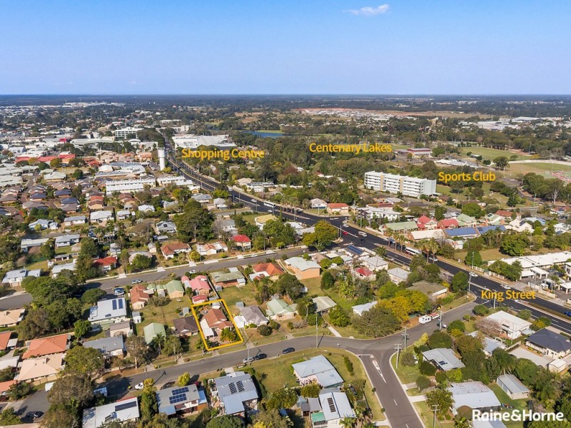11 Arthur Street, Caboolture QLD 4510
