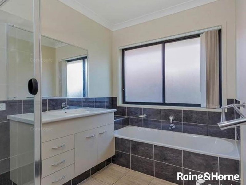 40 Wyatt Crescent, Mango Hill QLD 4509