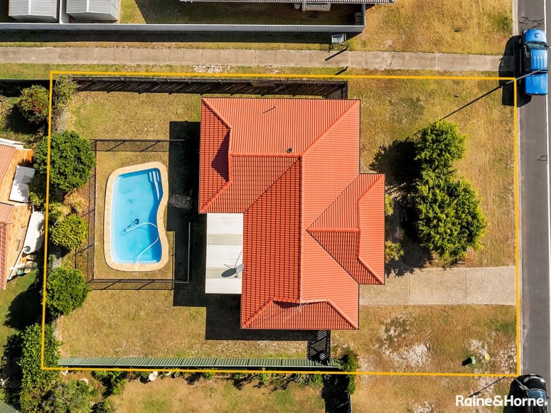 82 JASMIN DRIVE, Bongaree QLD 4507