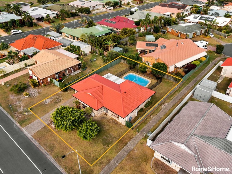 82 JASMIN DRIVE, Bongaree QLD 4507