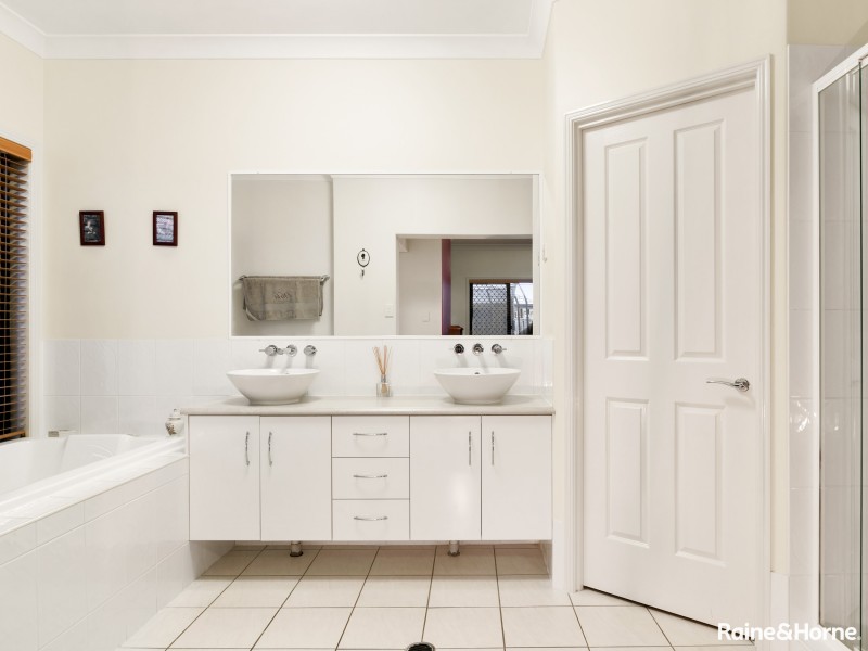 12 CORONATA CRESCENT, Narangba QLD 4504