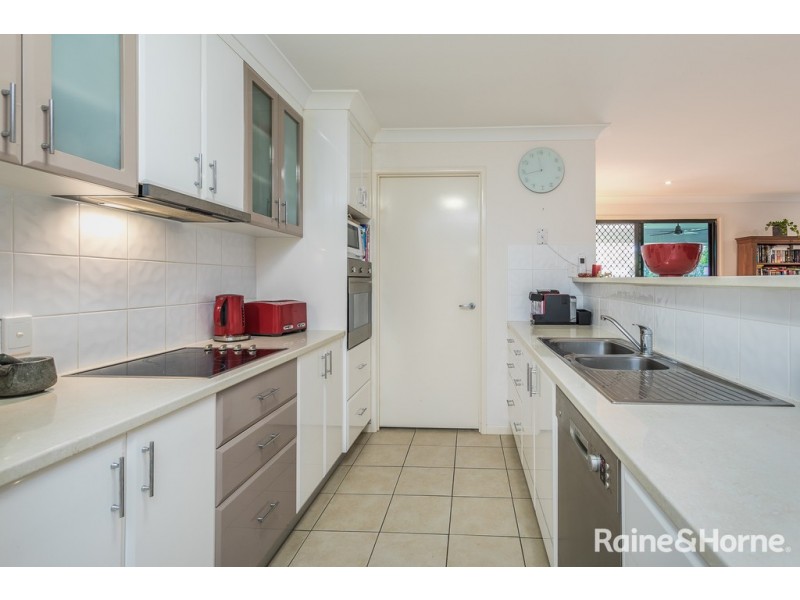 25 Moorhen Court, Narangba QLD 4504