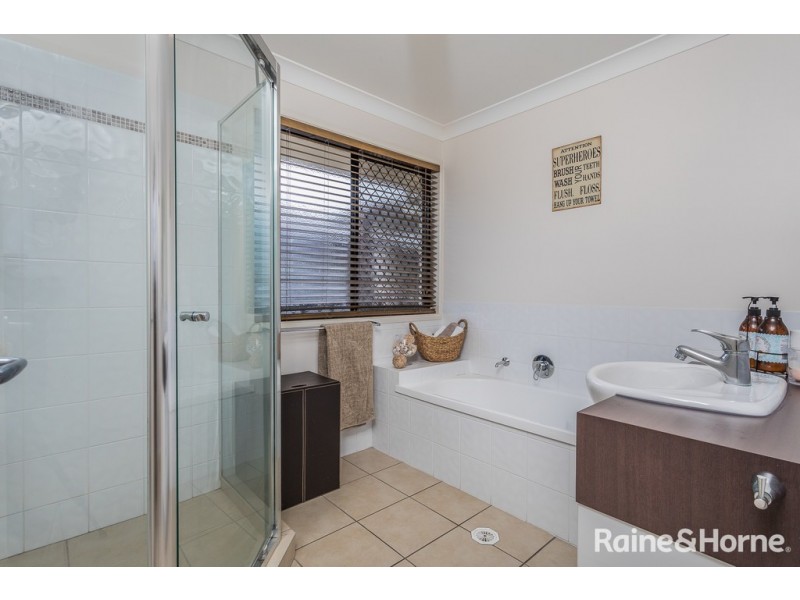 25 Moorhen Court, Narangba QLD 4504