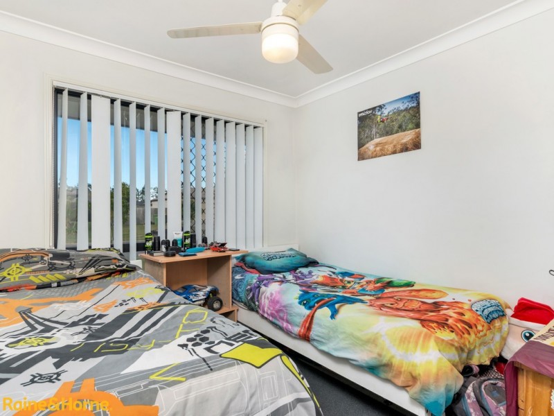 5 Lemon Myrtle Dr, Morayfield QLD 4506